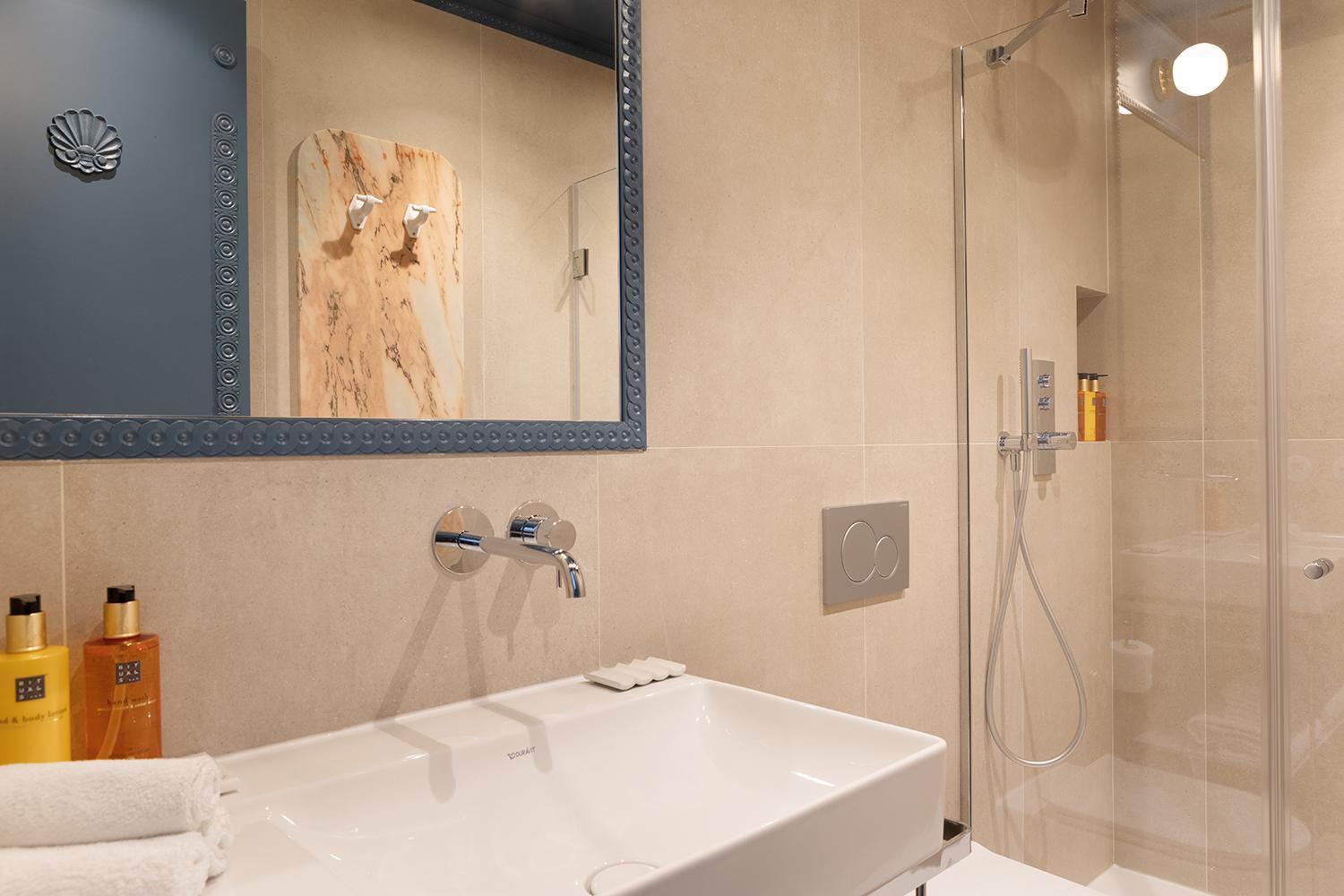 Paris Home Collection Serviced Apartments In Opera - Rue Saint-Lazare 외부 사진
